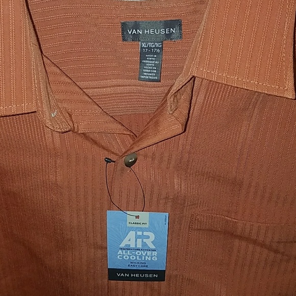 Van Heusen Wicking/Cooling Button Down - Picture 3 of 5